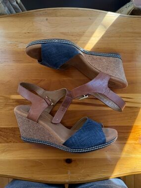 Clarks Blue Suede and Brown Leather Wedge Sandals